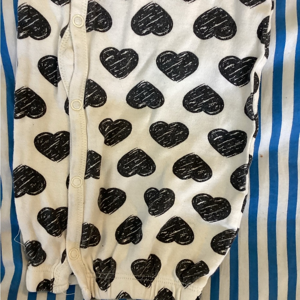 Touched by Nature PREEMIE 100% organic side button closure gown - Picture 8 of 8
